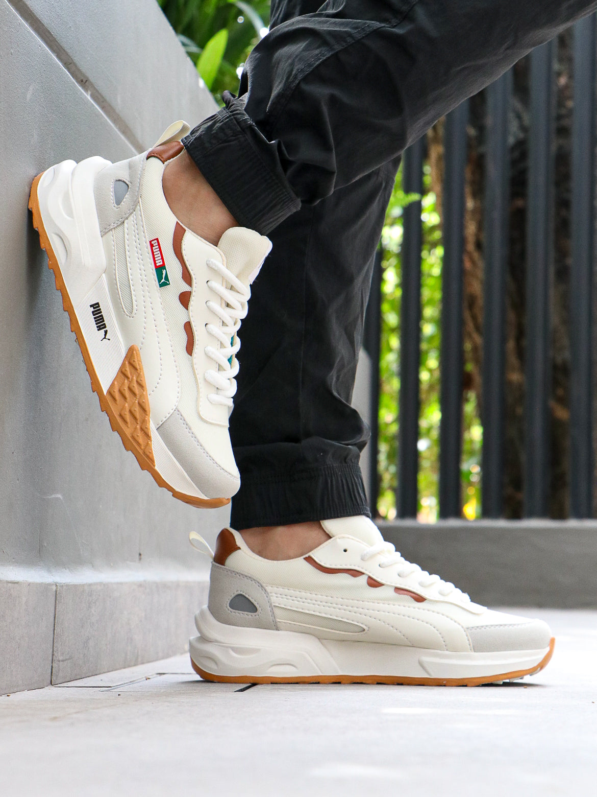 Puma Retro Gris Oscuro – Estilo Clásico para tu Día a Día
